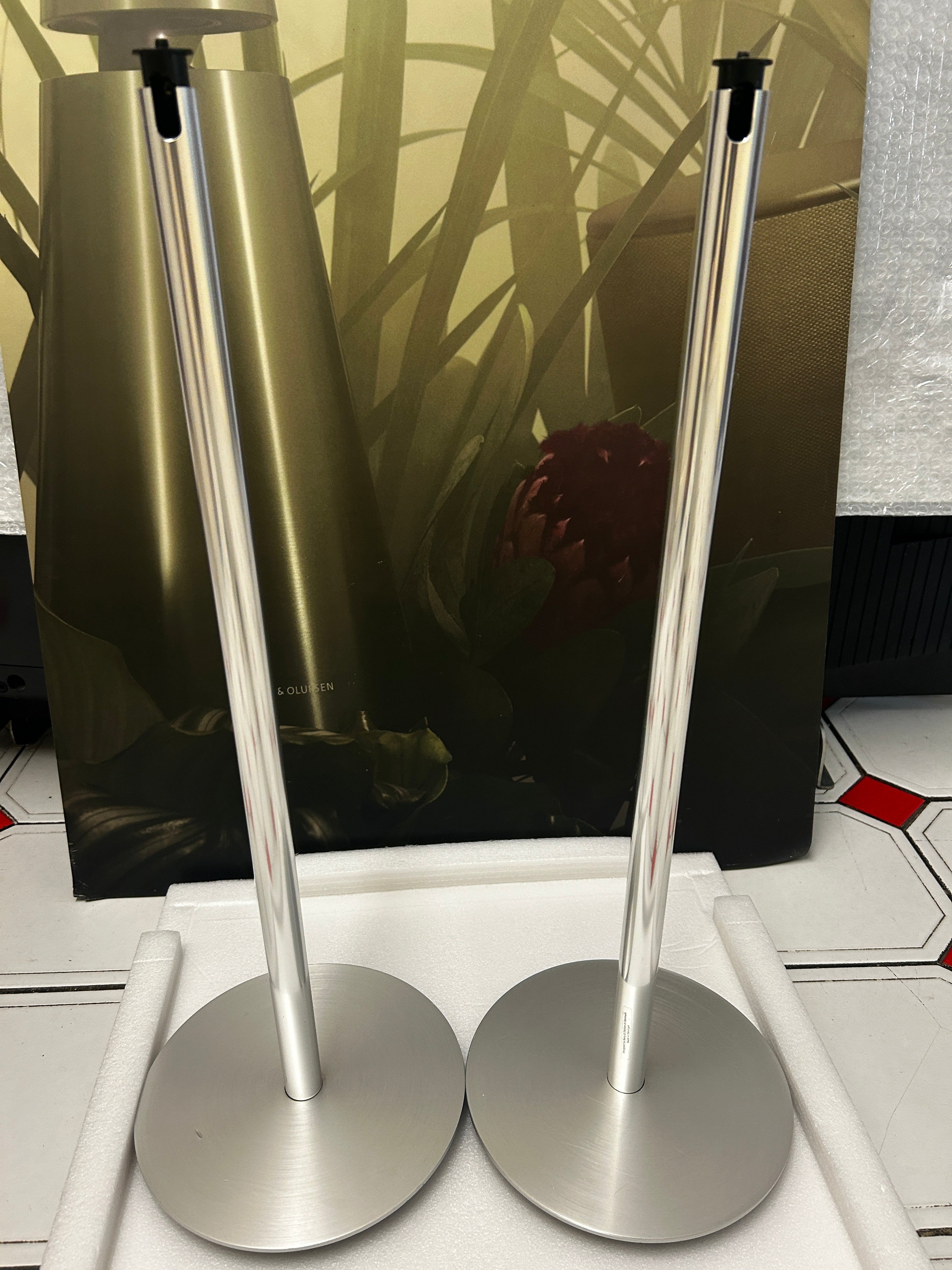 Bang and Olufsen B&O Beolab 3 Floor stands – Probiance Services